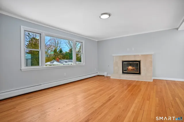 $589,000 | 25 Fairchild Road, Stratford, CT 06614