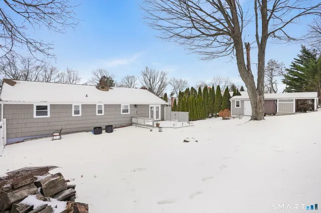 $589,000 | 25 Fairchild Road, Stratford, CT 06614