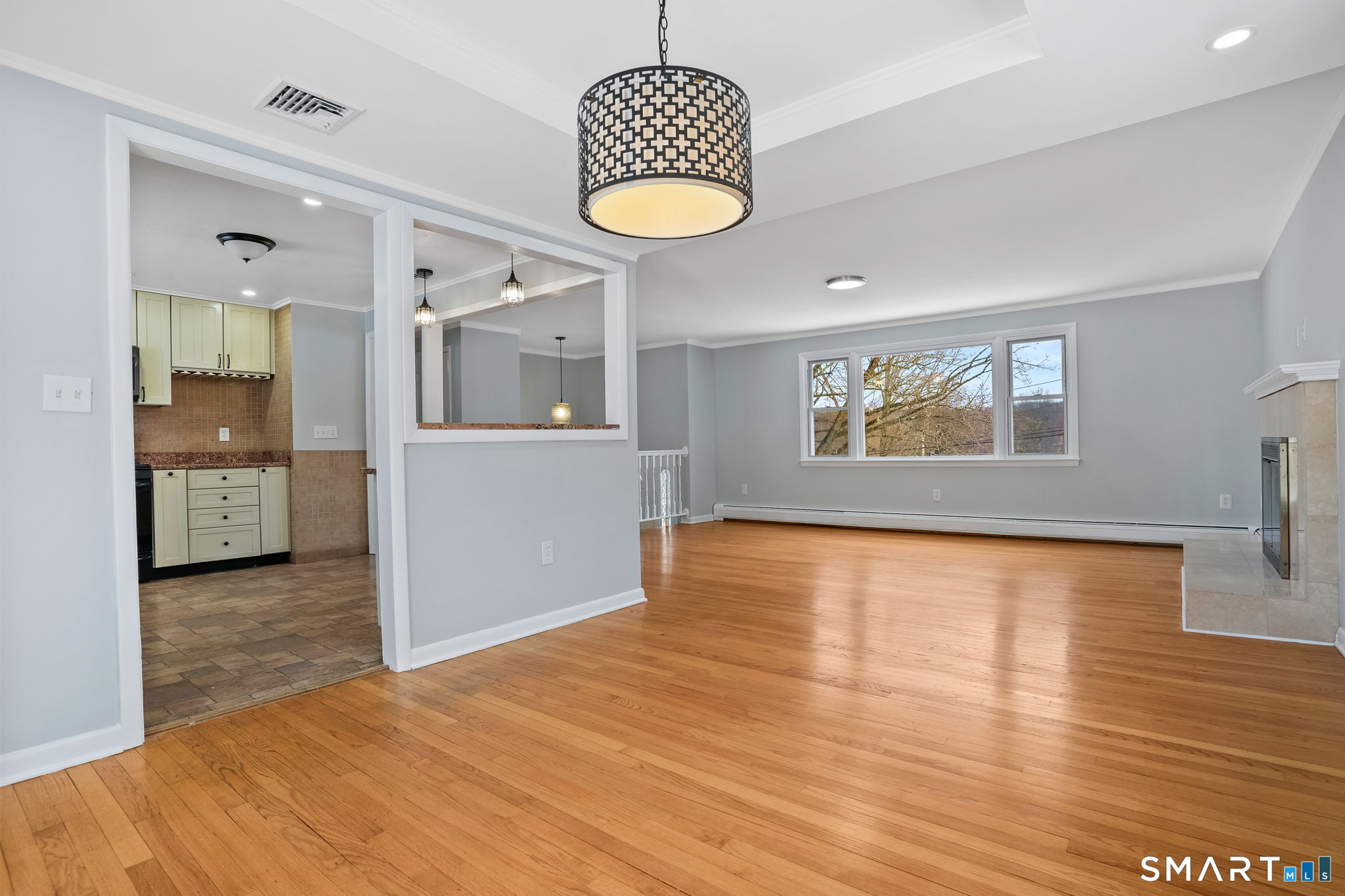 25 Fairchild Road Stratford, CT 06614 - Photo 8 of 40