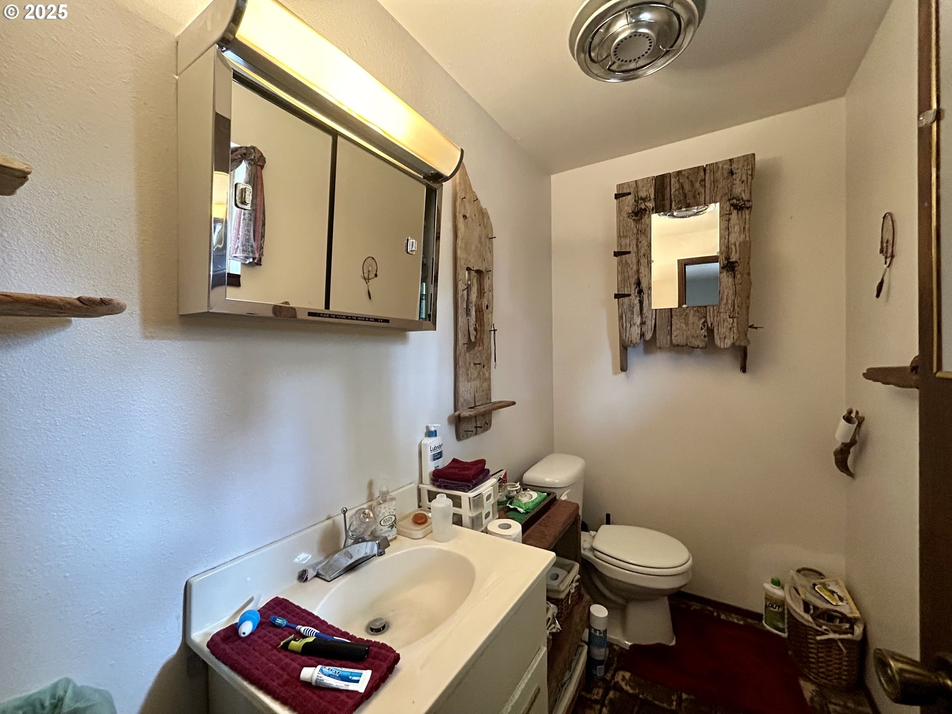 506 F Street Dallesport, WA 98617 - Photo 13 of 21