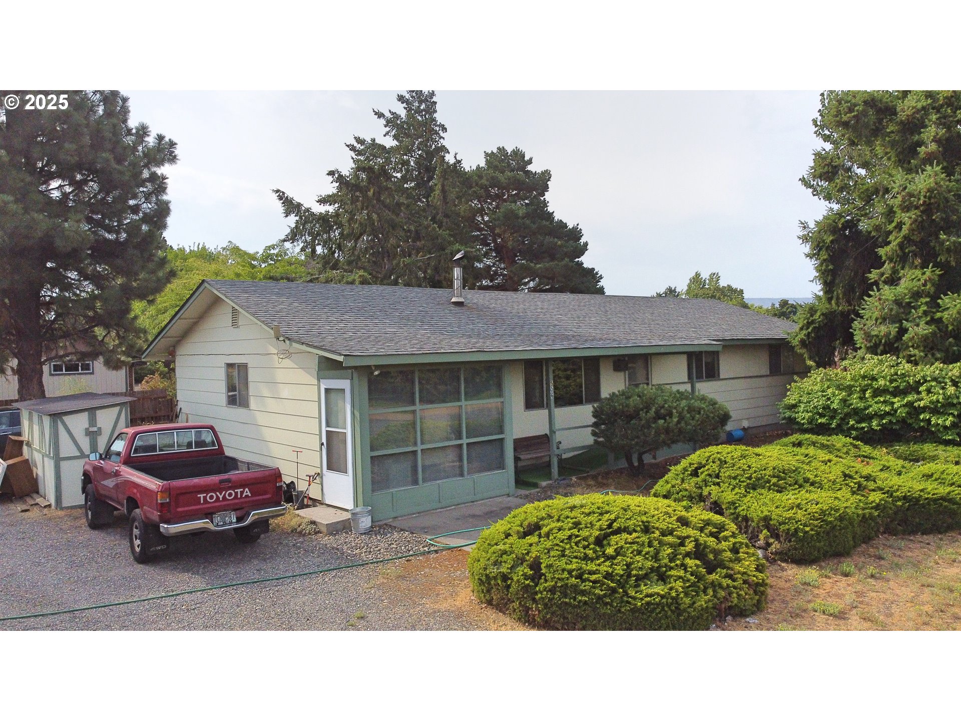 506 F Street Dallesport, WA 98617 - Photo 14 of 21