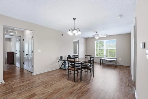 $1,450 | 3000 South Adams Street, Unit 338, Tallahassee, FL 32301
