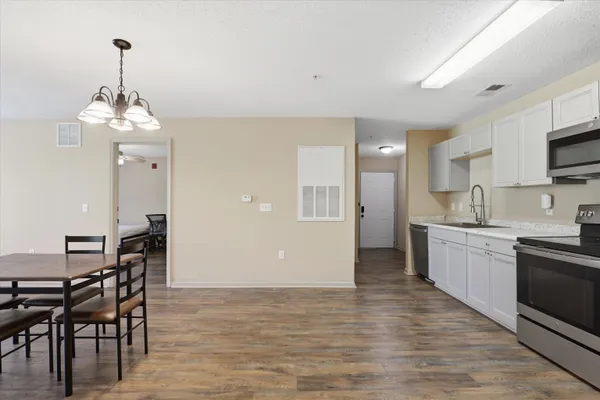 $1,450 | 3000 South Adams Street, Unit 338, Tallahassee, FL 32301