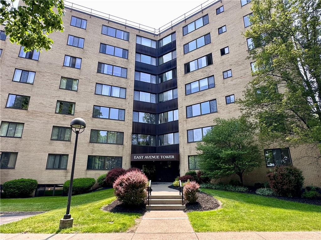 105 East Avenue Rochester, NY 14604 - Photo 2 of 20
