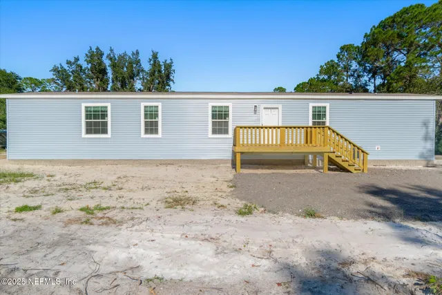$174,500 | 163 San Juan Avenue, East Palatka, FL 32131