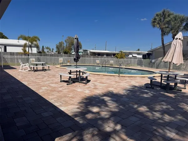 $1,625 | 843 Cambridge Court, Unit 843, Dunedin, FL 34698