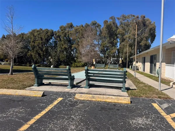 $1,625 | 843 Cambridge Court, Unit 843, Dunedin, FL 34698