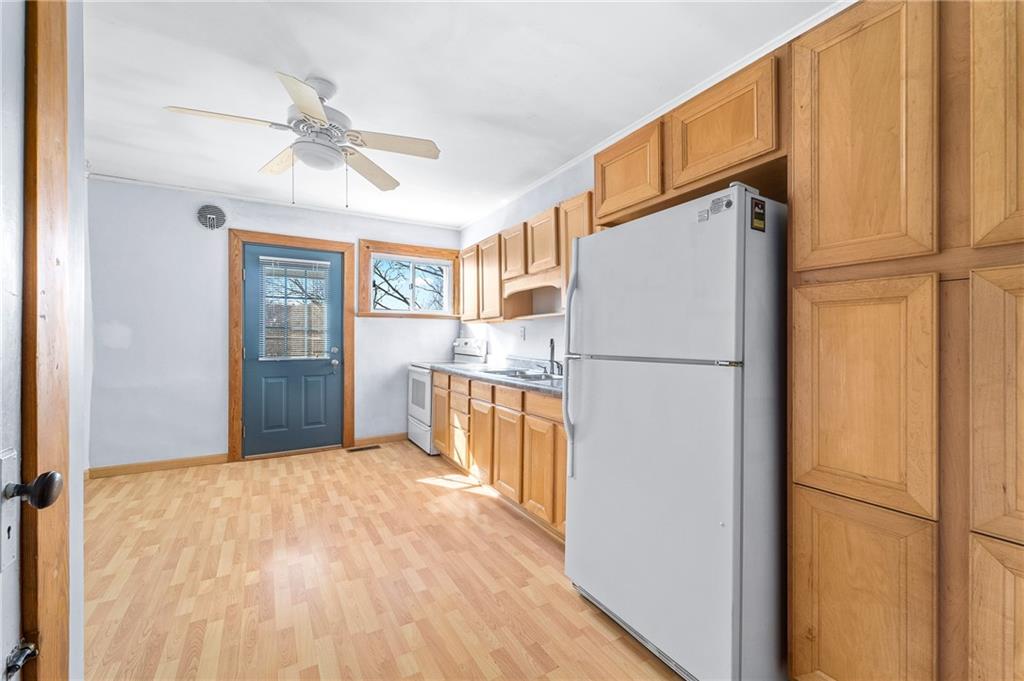 2665-2667 Mt Troy Road Pittsburgh, PA 15212 - Photo 11 of 25 Gallery Image 11