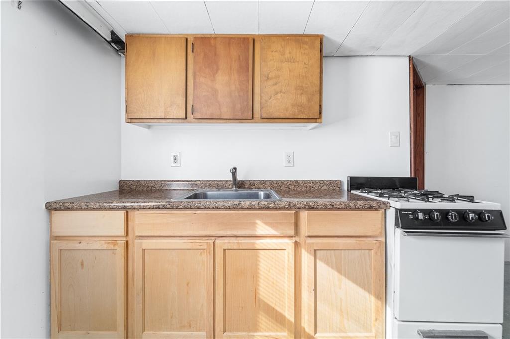 2665-2667 Mt Troy Road Pittsburgh, PA 15212 - Photo 21 of 25 Gallery Image 21