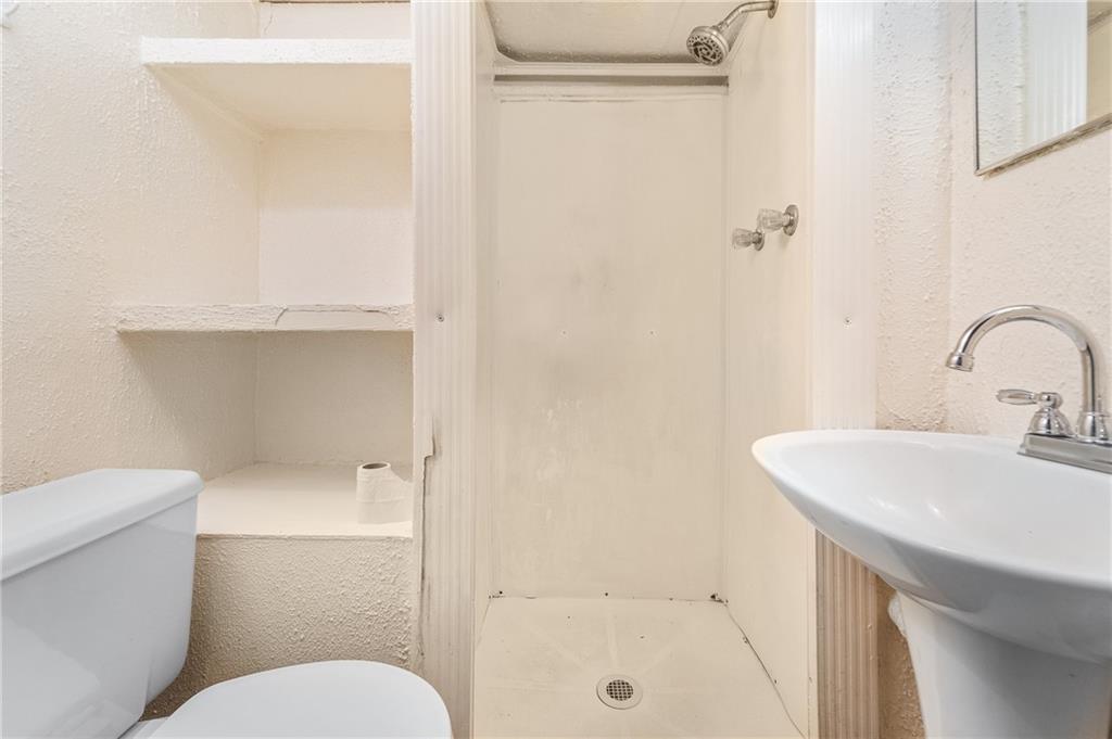 2665-2667 Mt Troy Road Pittsburgh, PA 15212 - Photo 23 of 25 Gallery Image 23