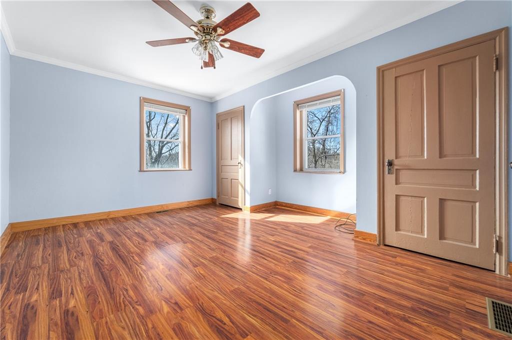 2665-2667 Mt Troy Road Pittsburgh, PA 15212 - Photo 9 of 25 Gallery Image 9
