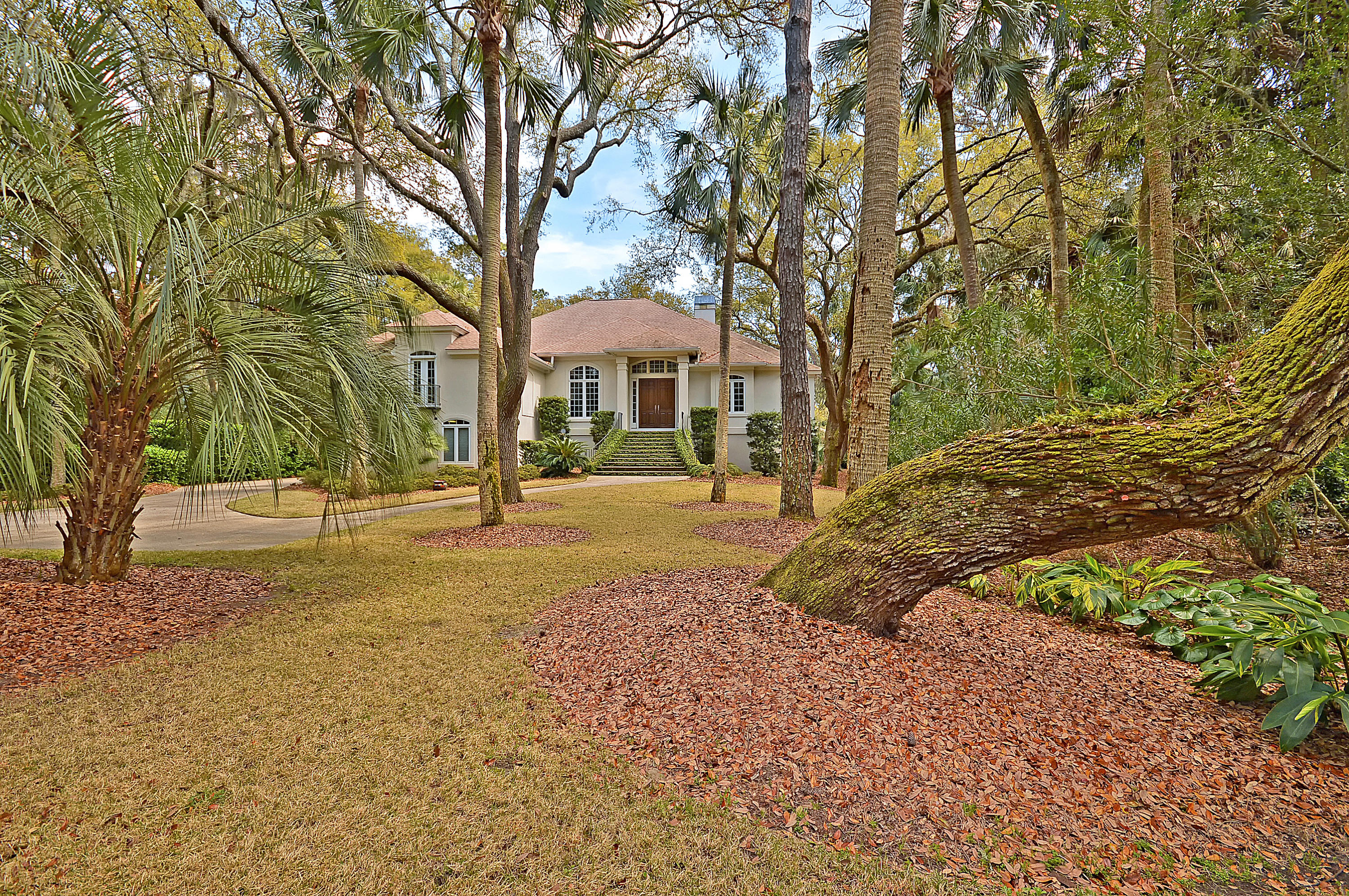 2733 Seabrook Island Road Seabrook Island, SC 29455 - Photo 2 of 34 2733 Front house:oaks