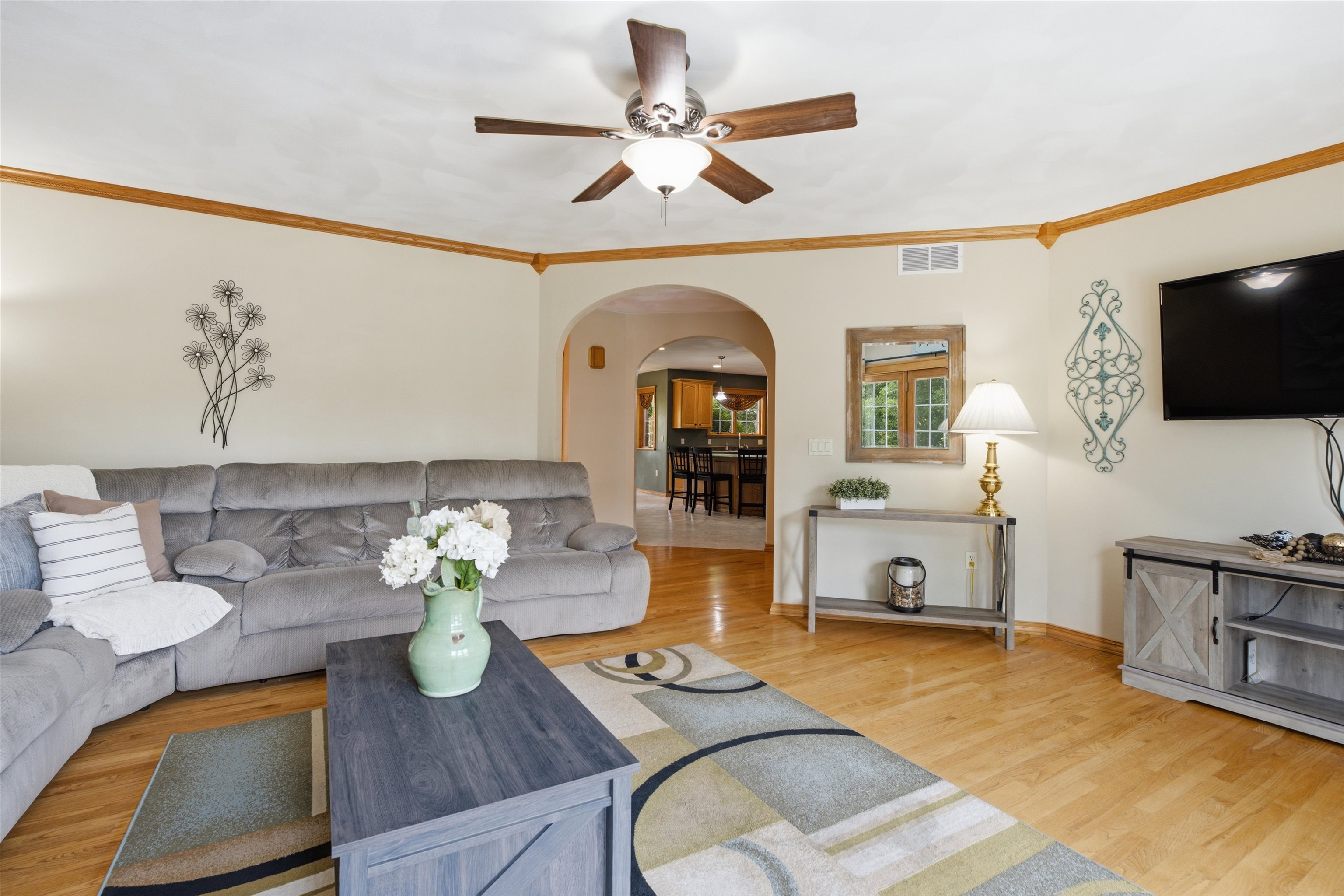 1 West Cedar Street Hilbert, WI 54129 - Photo 6 of 58