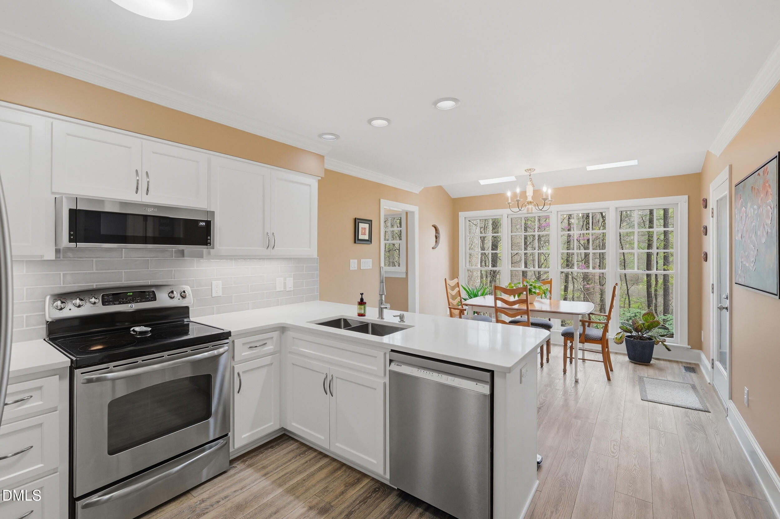 4001 Stemmons Court Raleigh, NC 27613 - Photo 9 of 40 077