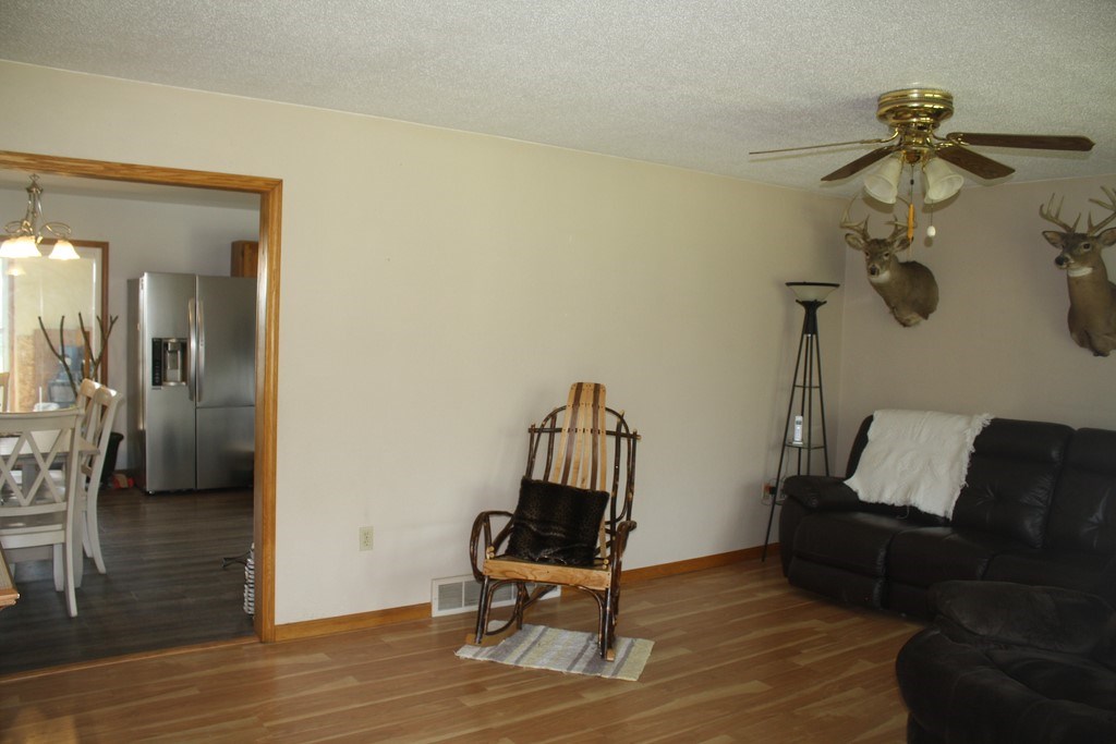 5750 East North County Line Road Edmore, MI 48829 - Photo 14 of 29 1830910-13.JPG
