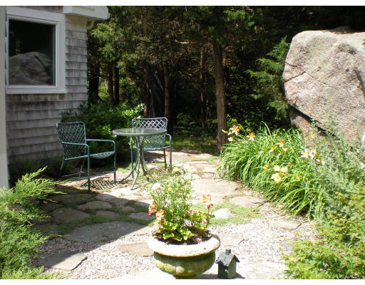 11 Norrock Road Gloucester, MA 01930 - Photo 13 of 14 Gallery Image 13
