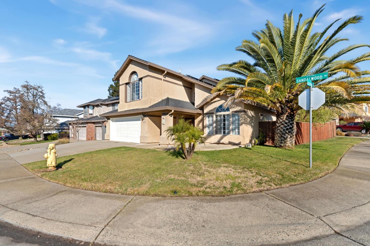 3335 Sandalwood Road Rocklin, CA 95765 - Photo 3 of 30 a view of a house with a yard