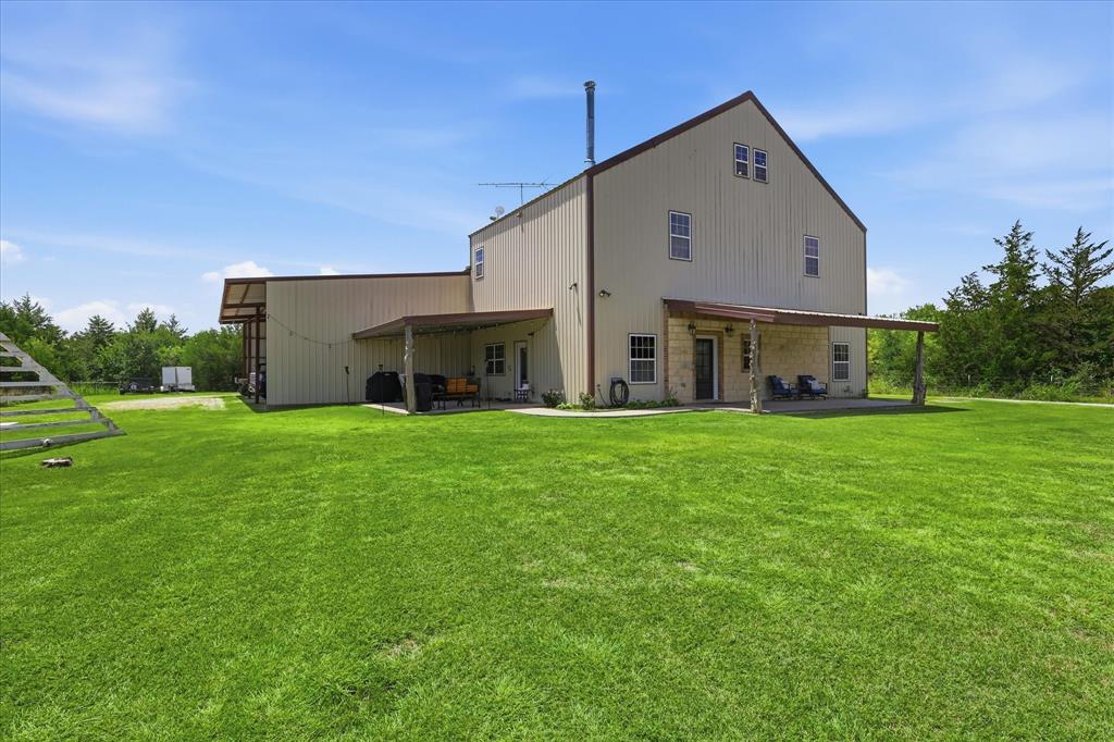 399 Brindley Road Maypearl, TX 76064 - Photo 4 of 39