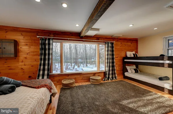 $735,000 | 28 Skye Drive, Lake Harmony, PA 18624