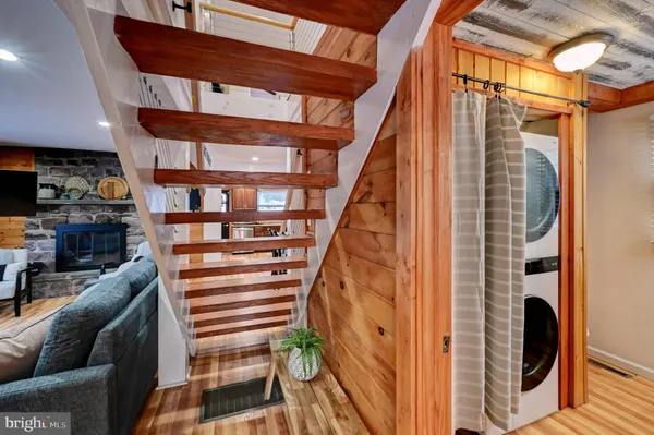 $735,000 | 28 Skye Drive, Lake Harmony, PA 18624