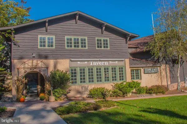 $735,000 | 28 Skye Drive, Lake Harmony, PA 18624