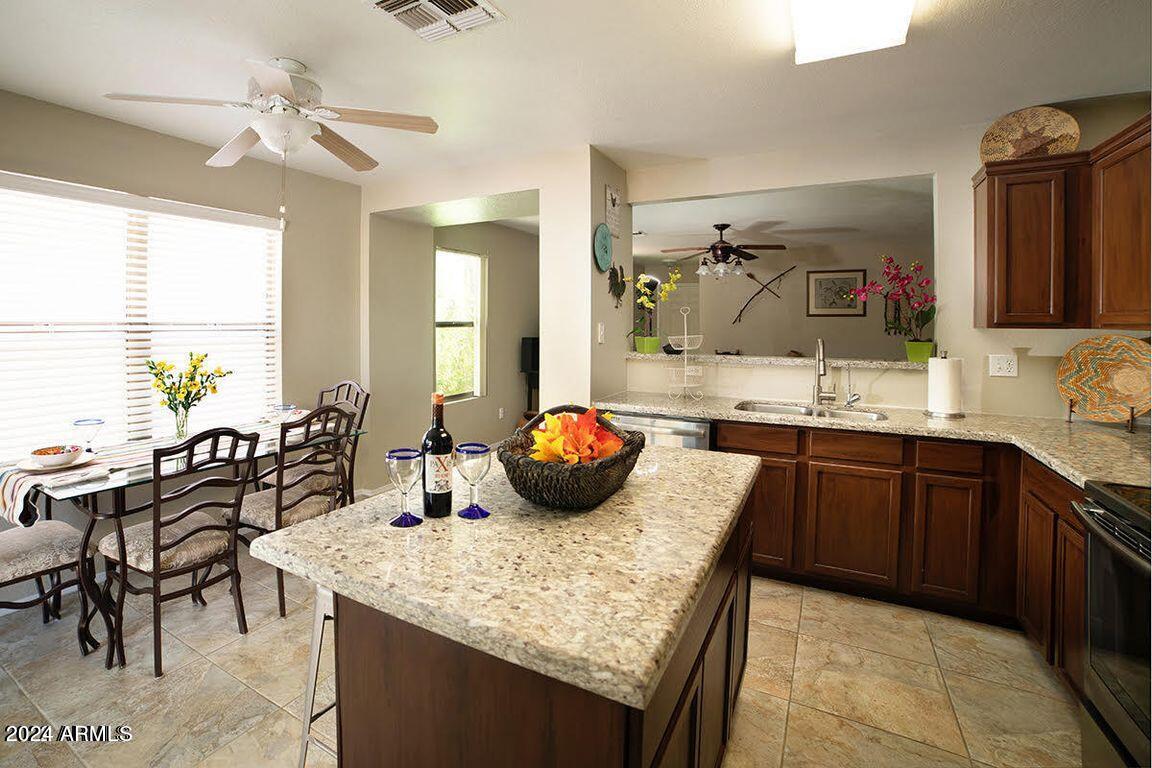 3333 South Conestoga Road Apache Junction, AZ 85119 - Photo 3 of 9 Conestoga Kitchen 2