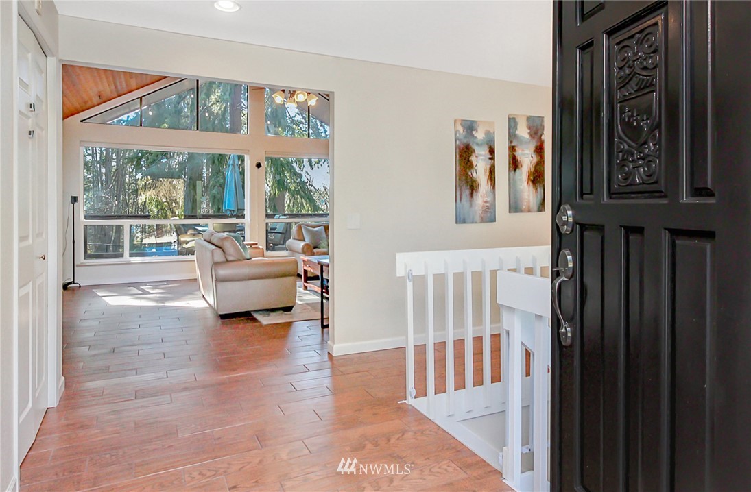 15107 Southeast 145th Place Renton, WA 98059 - Photo 3 of 25