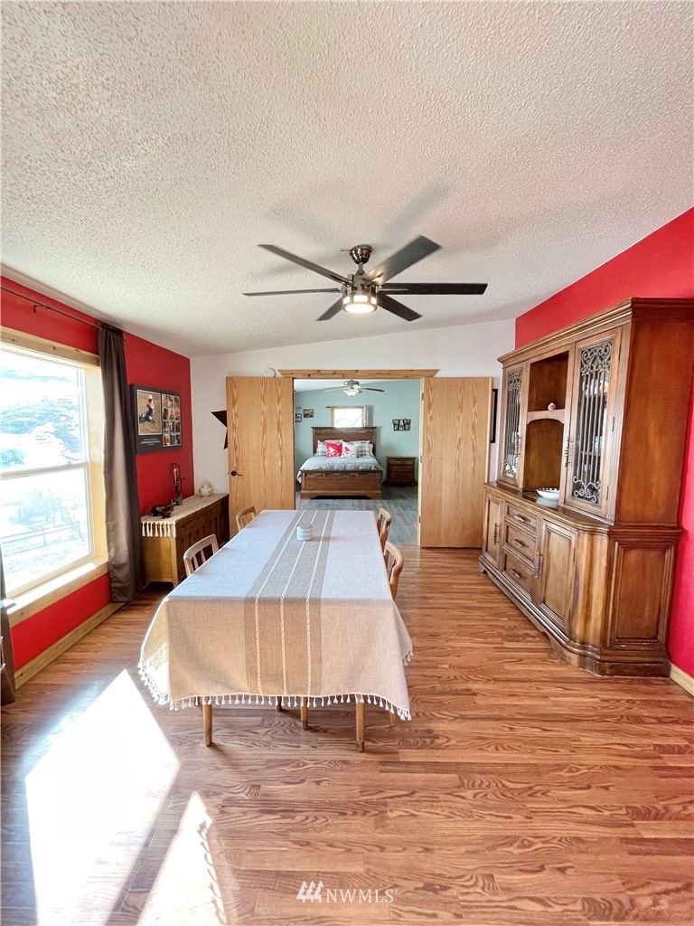 181 Henry Road Tonasket, WA 98855 - Photo 12 of 40 Gallery Image 12