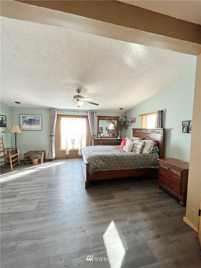 181 Henry Road Tonasket, WA 98855 - Photo 22 of 40 Gallery Image 22