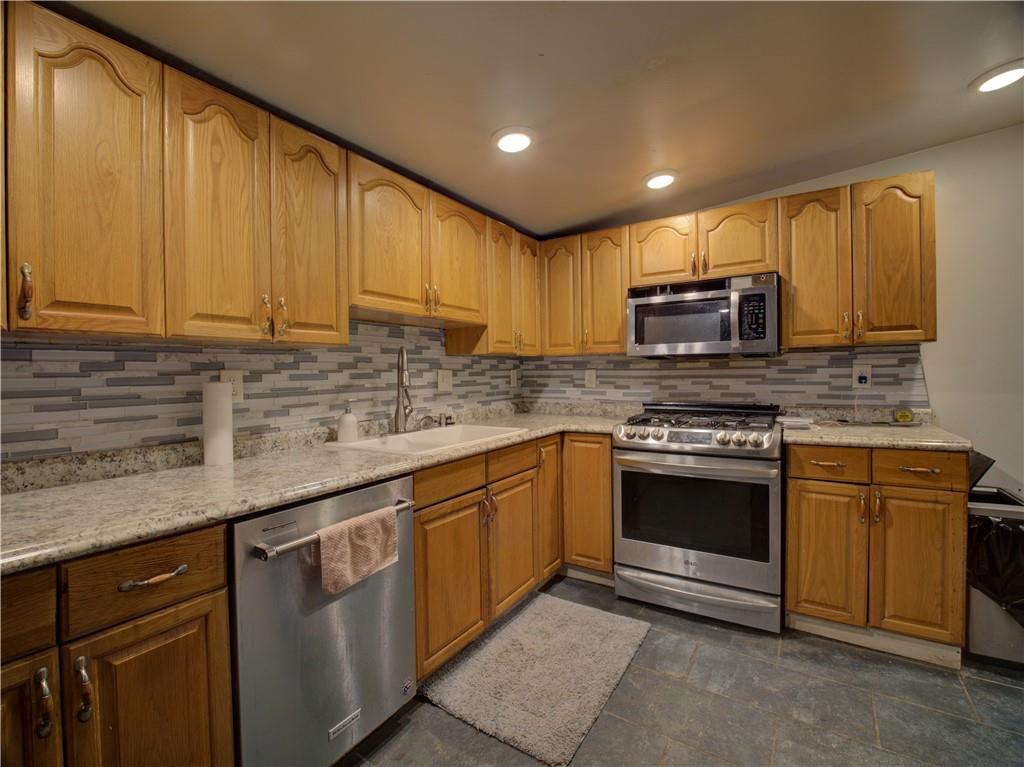1160 Jefferson Road Pittsburgh, PA 15235 - Photo 8 of 23 Gallery Image 8