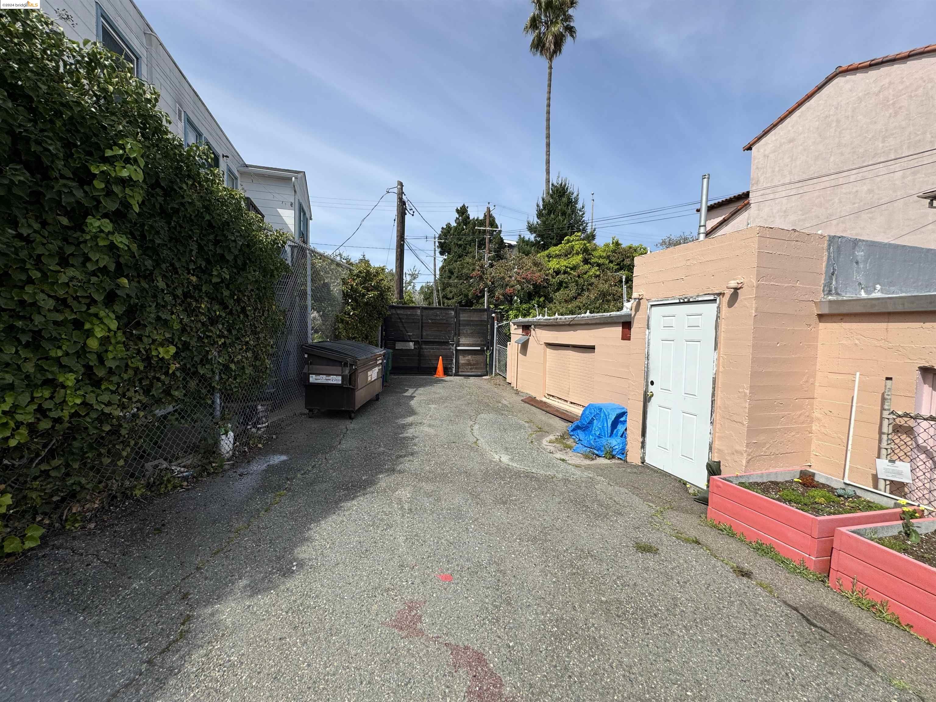2330 Prince Street Berkeley, CA 94705 - Photo 15 of 55 a view of outdoor space and yard