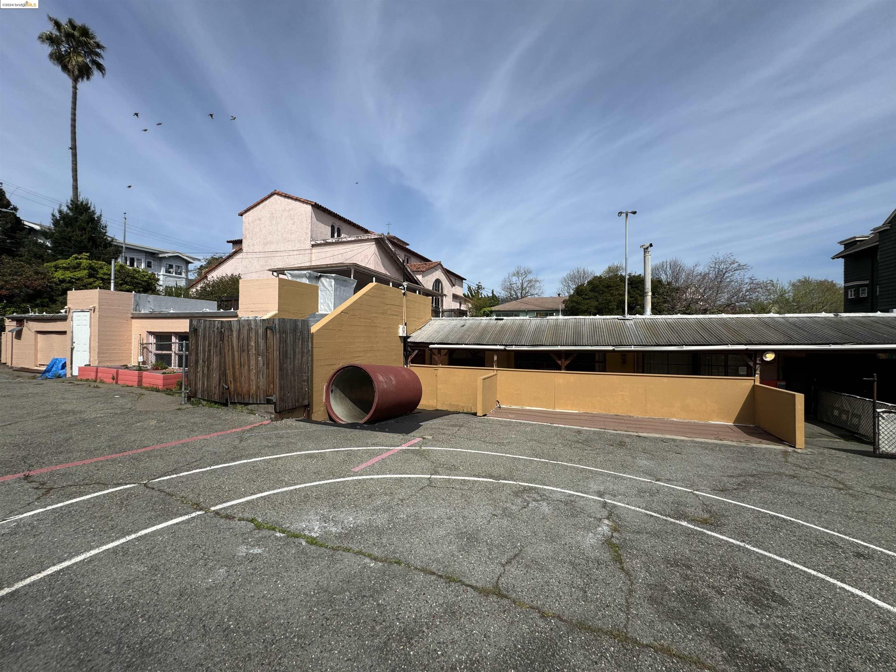 2330 Prince Street Berkeley, CA 94705 - Photo 17 of 55 a view of a tennis court