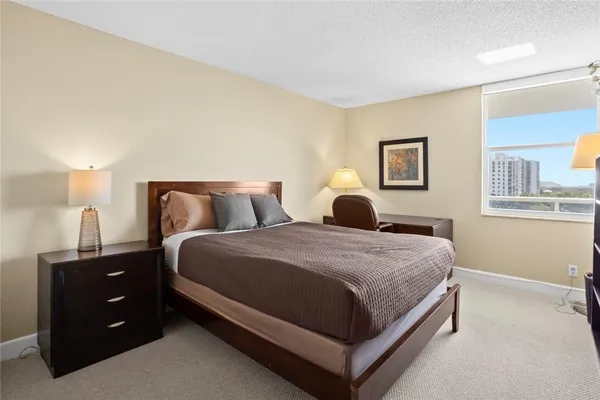 $300,000 | 3015 North Ocean Boulevard, Unit 7K, Fort Lauderdale, FL 33308
