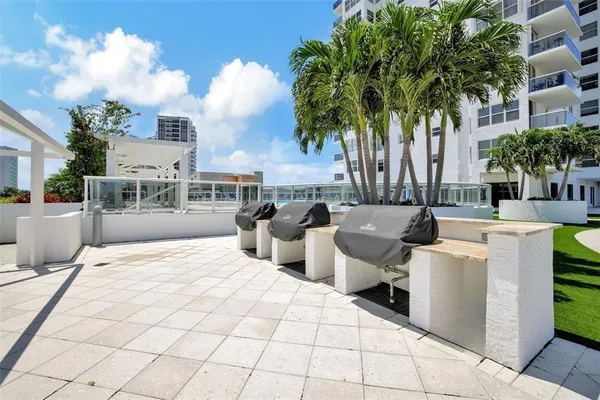 $300,000 | 3015 North Ocean Boulevard, Unit 7K, Fort Lauderdale, FL 33308