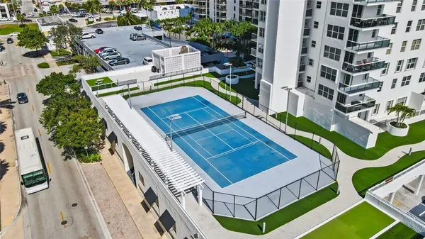 $300,000 | 3015 North Ocean Boulevard, Unit 7K, Fort Lauderdale, FL 33308