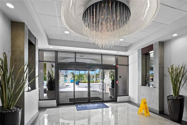 $300,000 | 3015 North Ocean Boulevard, Unit 7K, Fort Lauderdale, FL 33308