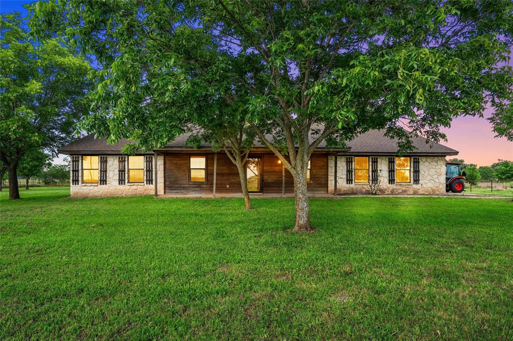 188 North Baese Road West, TX 76691 - Photo 1 of 40