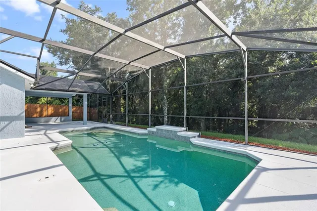 a view of outdoor space