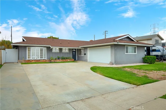 $1,725,000 | 17575 Santa Paula Circle, Fountain Valley, CA 92708