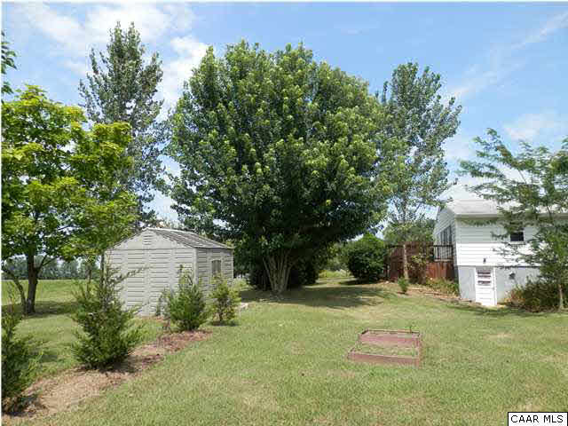 34416 Parker Road Locust Grove, VA 22508 - Photo 21 of 28 Yard
