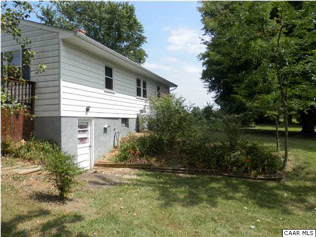 34416 Parker Road Locust Grove, VA 22508 - Photo 23 of 28 Rear