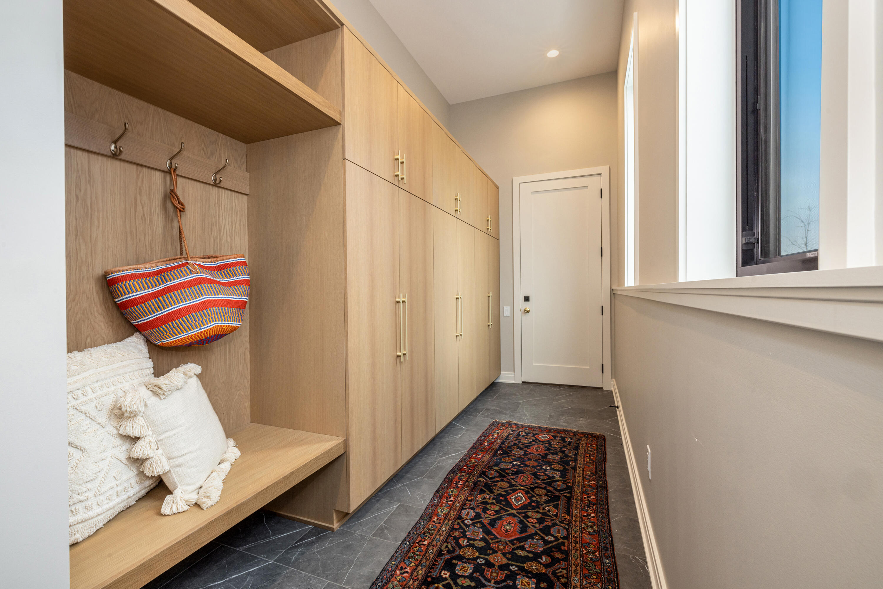 5589 North Danbury Road Whitefish Bay, WI 53217 - Photo 24 of 26 Mud Room