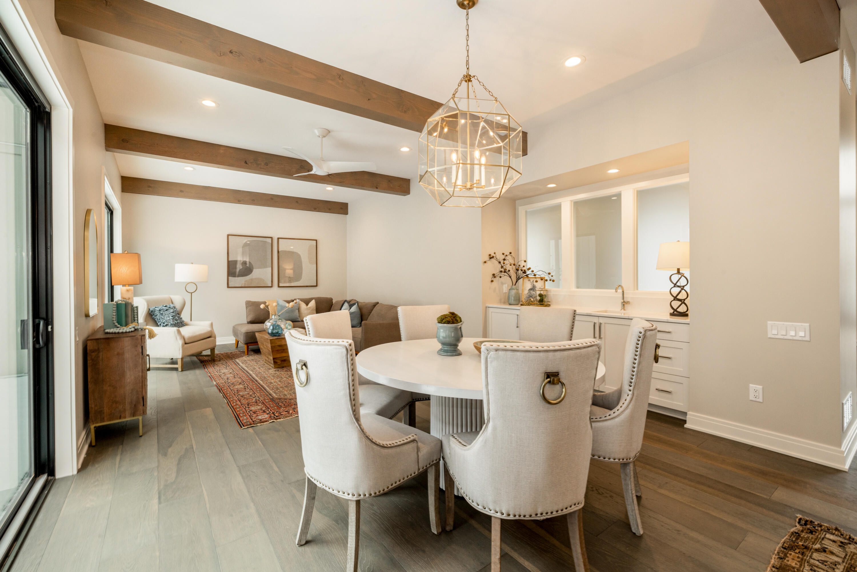 5589 North Danbury Road Whitefish Bay, WI 53217 - Photo 5 of 26 Dining Area