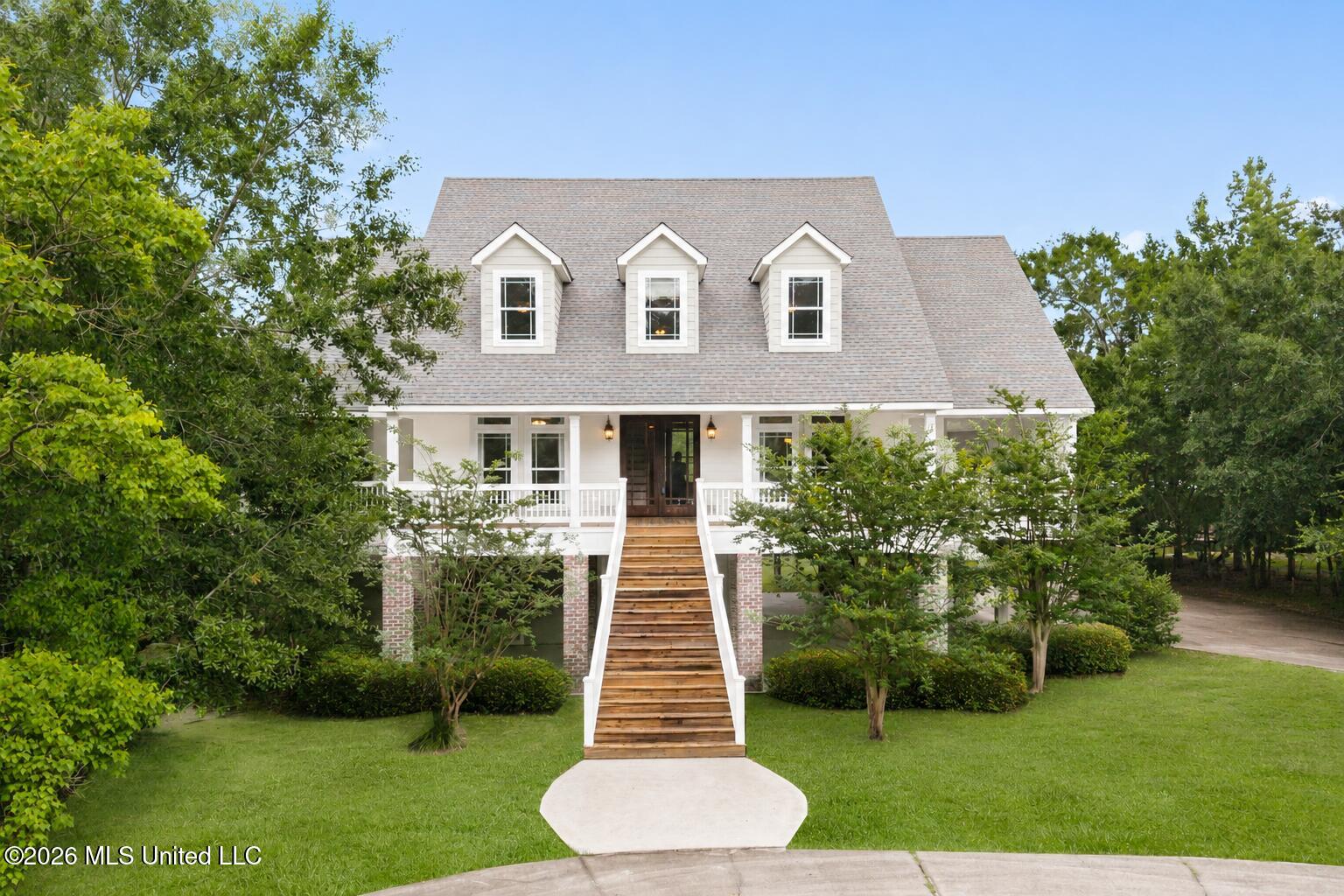 10051 Cain Road Bay St. Louis, MS 39520 - Photo 3 of 92 1