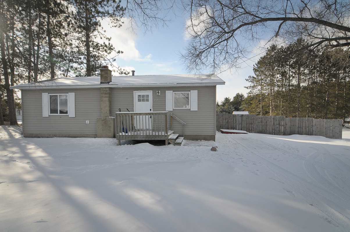 4929 North 3 Road Mesick, MI 49668 - Photo 30 of 34 1842450-29.JPG