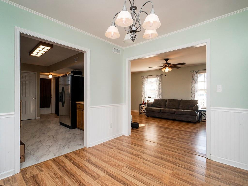 2043 Fox Run Road Burlington, NC 27215 - Photo 8 of 25 Gallery Image 8