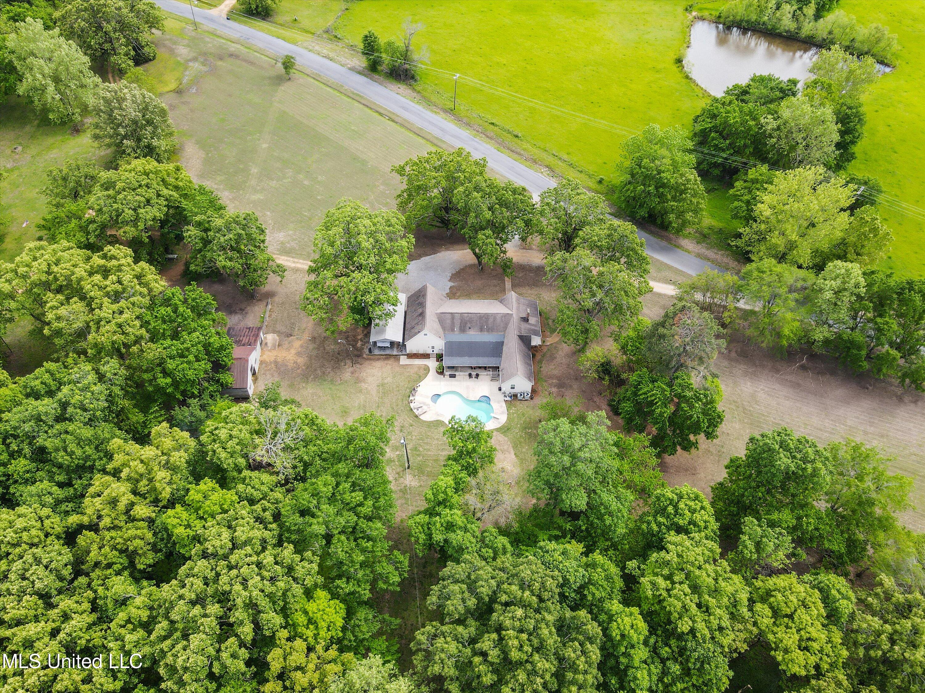 2753 Lyles Road Senatobia, MS 38668 - Photo 49 of 52 49-DJI_0214