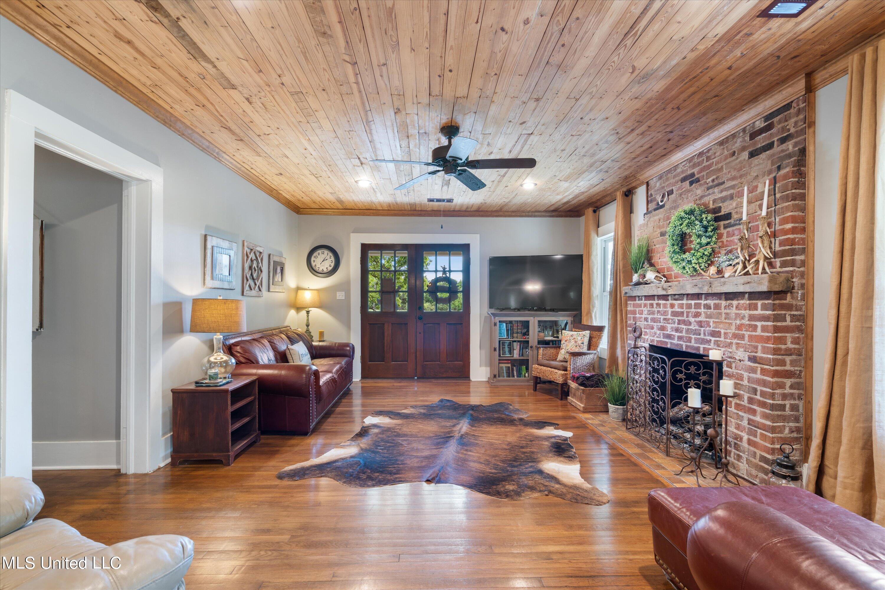 2753 Lyles Road Senatobia, MS 38668 - Photo 7 of 52 07-DSC9570