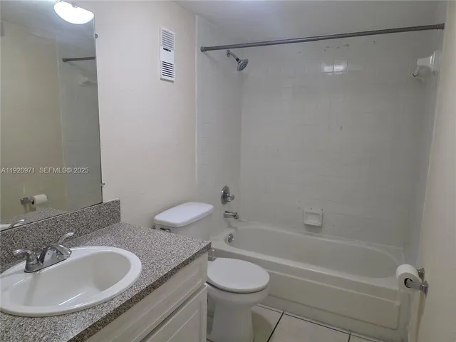 $2,175 | 4400 West 16th Avenue, Unit 630, Hialeah, FL 33012