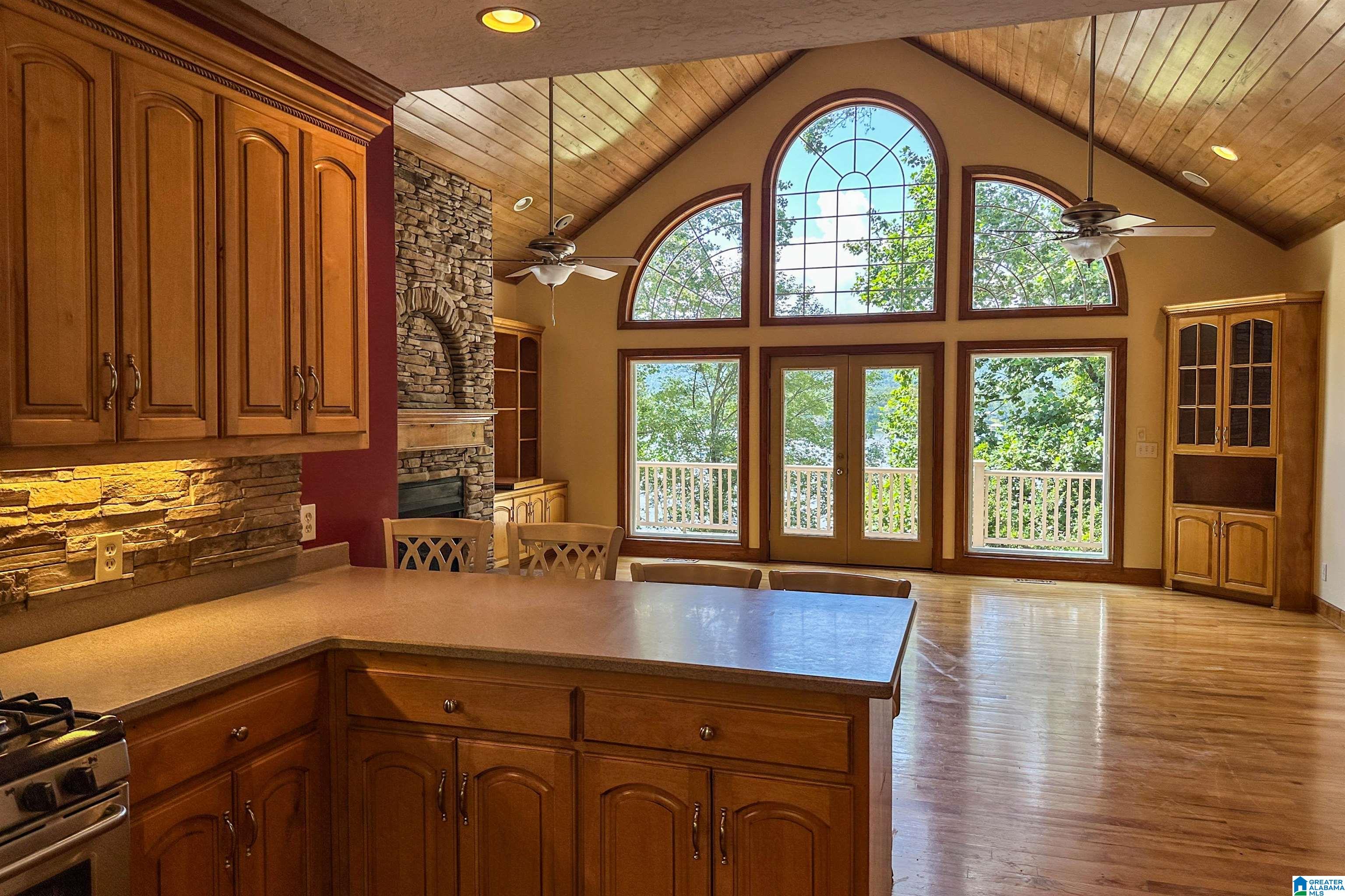 318 Boulder Point Lane Ohatchee, AL 36271 - Photo 8 of 100